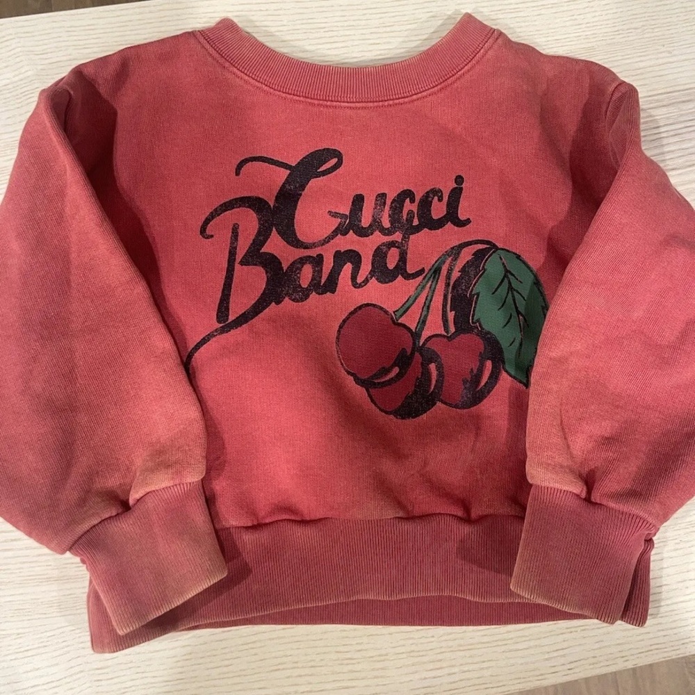 Gucci kids sweater Size 4